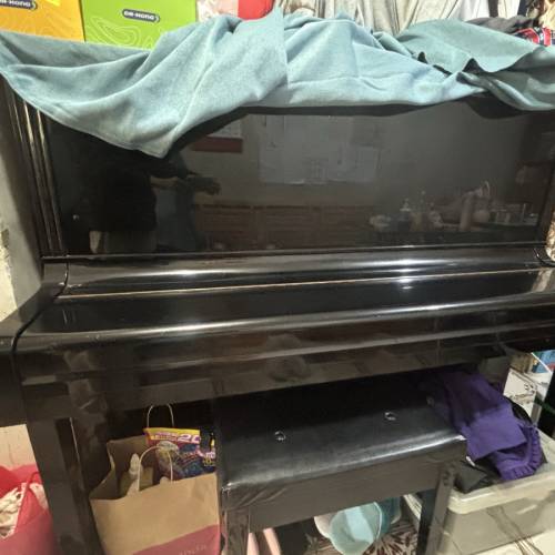 KAWAI Piano + Piano自帶琴凳