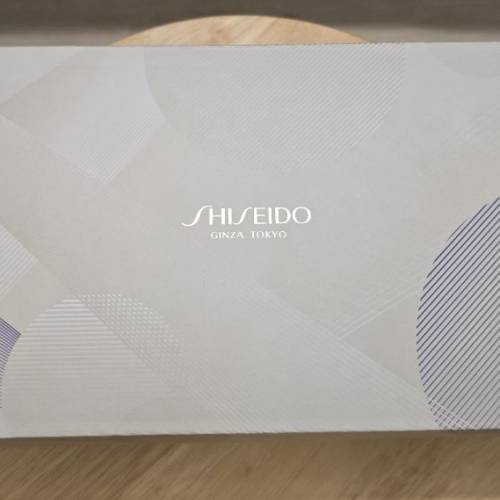 Shiseido Mirror盒裝禮品