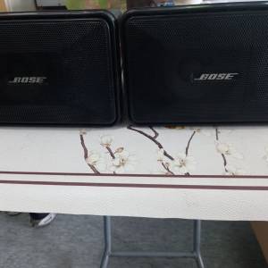 美國制 BOSE 101 鑑聽喇叭一對