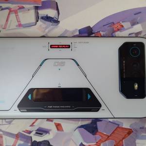 放Rog Phone 6 Pro淨機