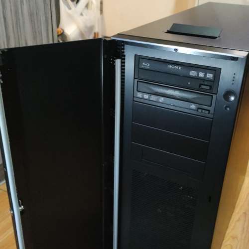 聯力 Lian-Li PC-A71F 鋁機箱