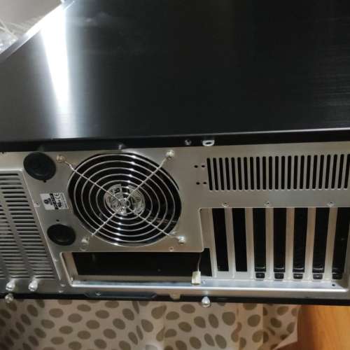 聯力 Lian-Li PC-A71F 鋁機箱