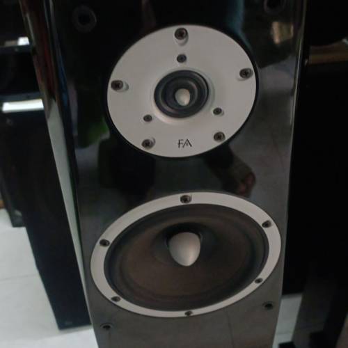 Foucs audio FS7剛琴木，靚仔冇咩花，聲音雄宏，歡迎試取！售$8800