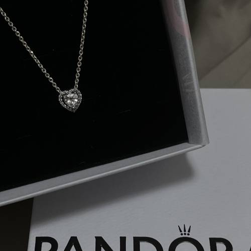pandora頸鏈