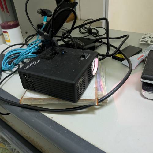 optoma ml750 mini projector