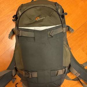 lowepro flapside trek BP250 AW