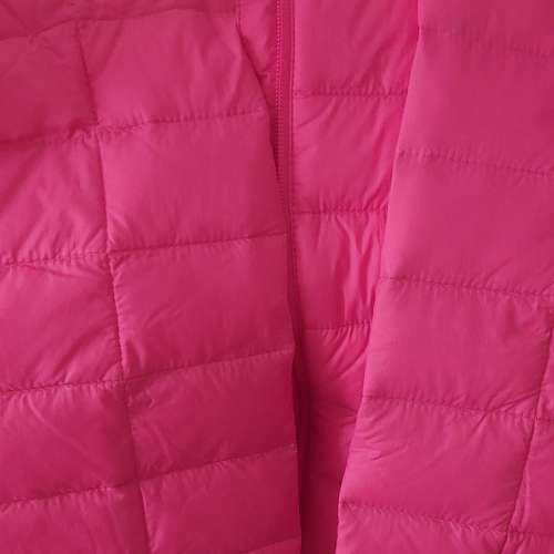 全新 Columbia 羽絨  中碼 半價