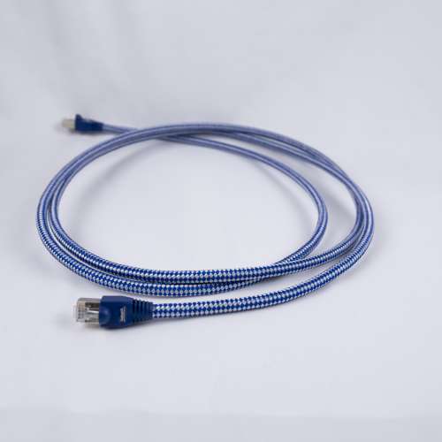 Wireworld luna 6 AUX & Inakustik CAT6 Premium