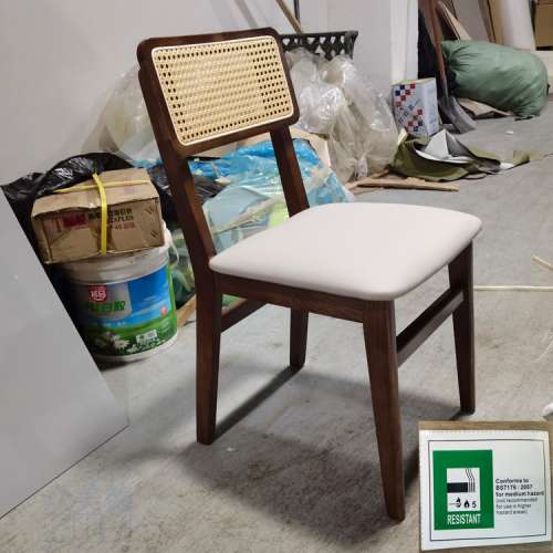 香港餐廳傢私訂造，實木餐椅，餐檯餐椅，餐廳坐凳可定製尺寸