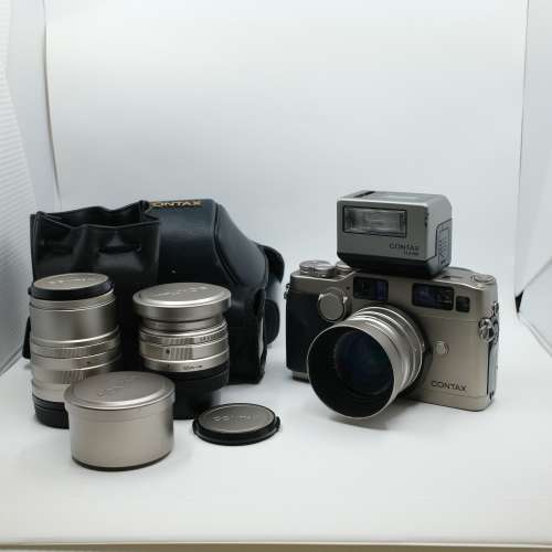 Contax G2 + 28mm, 45mm, 90mm Lenses + TLA200 Flash SET