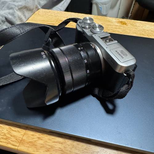 FUJIFILM XM 1 with 16-50 kit set