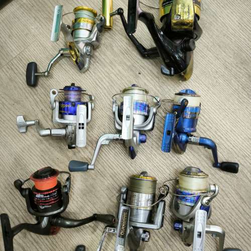 如圖全部釣魚用具平售$600