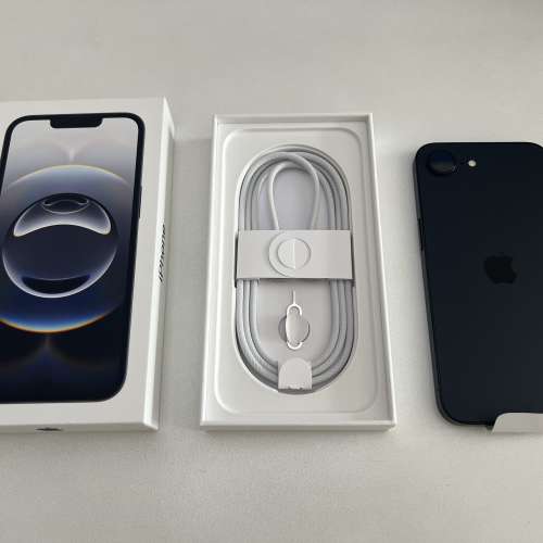 全新 i phone 16e 128GB 黑色 bIack 香港行貨