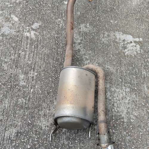 原裝FREED尾喉連假狗