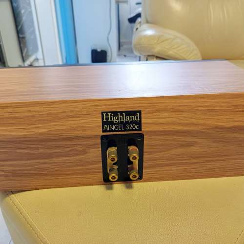 Highland 中置喇叭