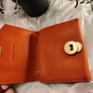 💙Charles & Keith Wallet💙