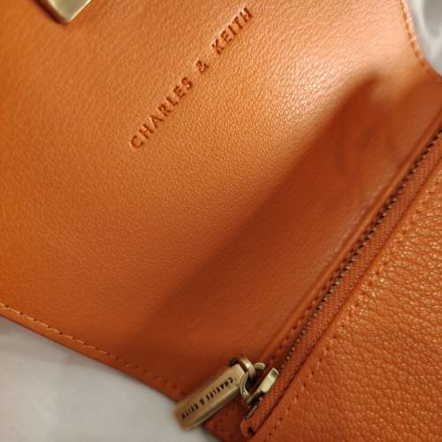 💙Charles & Keith Wallet💙