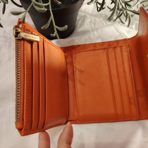 💙Charles & Keith Wallet💙