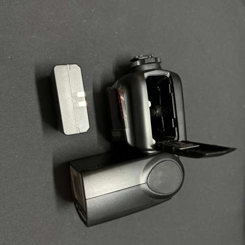 [全齊有單有盒] Godox 神牛 V860II 鋰電池TTL 機頂閃光燈