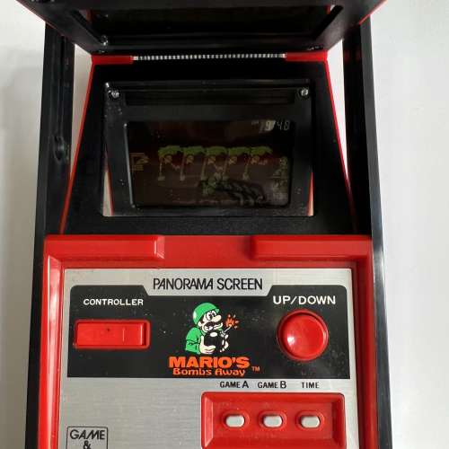 Game & Watch Mario's Bombs Away