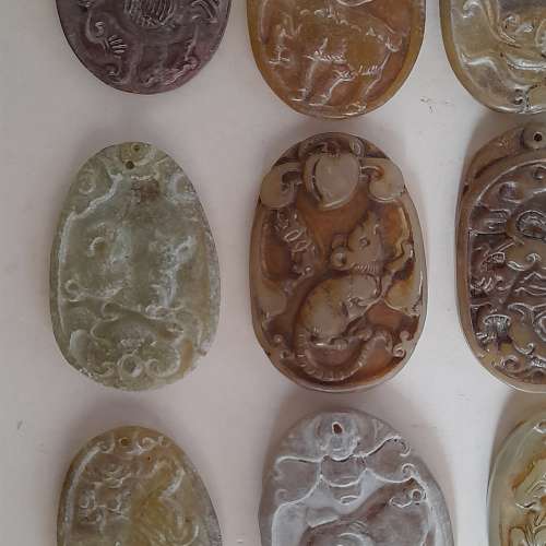 清理存貨半價出售。一套古玉十二生肖，大約1.5寸，原價七百二十元現半價出售，no.5...