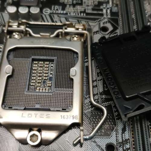 ASUS H110M-E MATX主版 (正版Window10Pro) Socket 1151 支援6、7代CPU