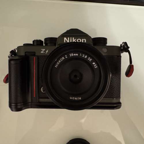 Nikon Zf + z28mmf2.8se+ etz21 pro