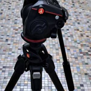 Manfrotto 190cxpro3 碳纖維三腳架   XPRO-2W video head