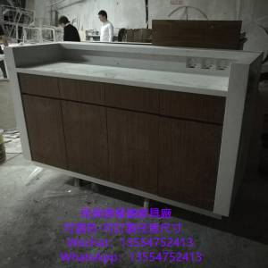 火板收銀台訂造,茶水櫃訂做長條櫃子訂做,防火板茶水櫃訂製,木紋膠板碗碟櫃訂做,靠墻...