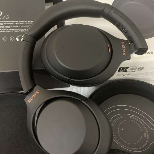 99%New Sony WH-1000XM4 Wireless Noise-Canceling Over-Ear Headphones (Black)
