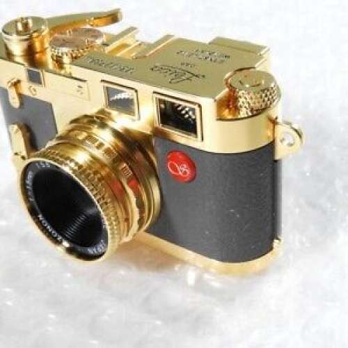 Vintage Sheran Megahouse Leica M3 Gold Version Replica using Minox 8x11 mm Film