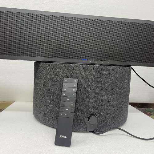 徳國  Loewe klang bar5 mr & klang sub5 5.1.2藍牙回音壁低音炮一套 全正常 可以...