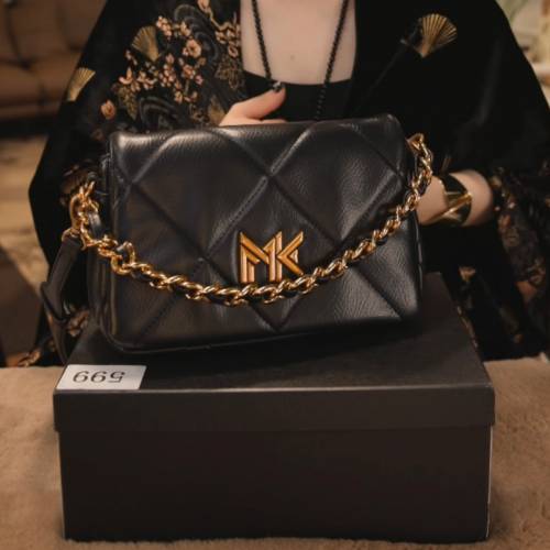 Mandy Kareny菱格真皮手提單肩包（正品）