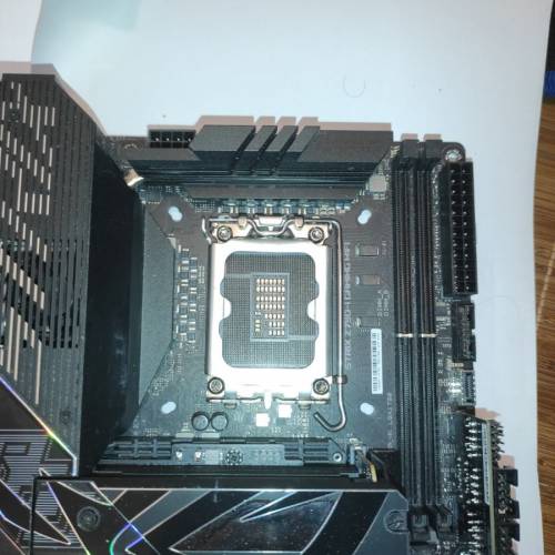 rog z790i itx motherboard