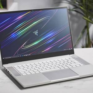 Razer blade 15 i7 rtx 2080 240hz gaming laptop ultra book alienware asus Rog zep