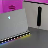 Alienware x17 i9 11980 RTX 3080 UHD 4K 120Hz razer blade pro asus rog aorus gami