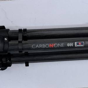 Manfrotto  carbon one 444 碳纖維 三腳架 055