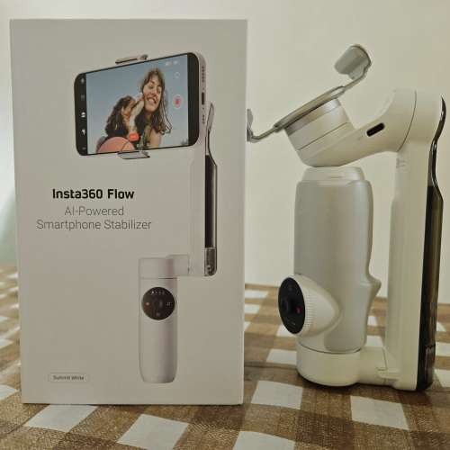 Insta360 Flow #AI  AI 智慧型手機追縱穩定器