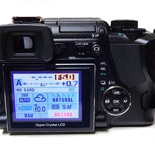 Olympus E-330 E330 + Zuiko Digital 14-45mm F3.5-5.6 Lens