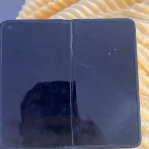 oppo find N高配12運行内存，512g大屏壞了小屏可以用 有黑点◎，見圖！