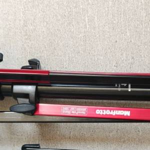 Manfrotto 燈腳1支