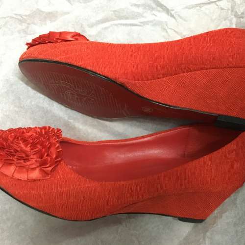 售 紅色結婚高跟鞋