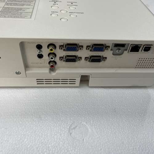 Panasonic 樂聲 商用投影機 PT-LB353 燈泡使用時間849小時 (LCD 投影機, 3300 流明...