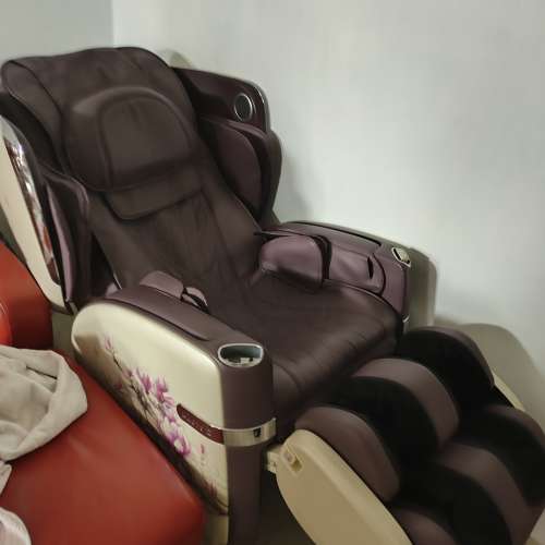 osim 4手天王2按摩椅