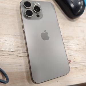15 pro max iphone 91電 apple care.至11月