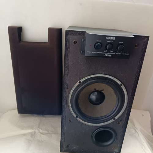 YAMAHA山葉牌重低音喇叭