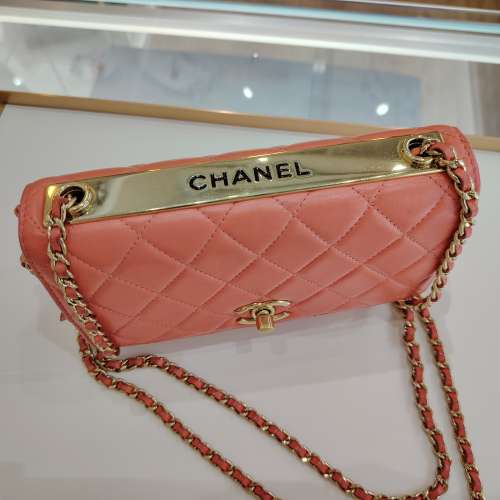 CHANEL Trendy CC Turn Lock Wallet On Chain Pink Color 香奈兒粉紅色Trendy CC系...