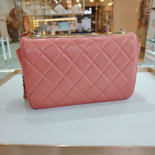CHANEL Trendy CC Turn Lock Wallet On Chain Pink Color 香奈兒粉紅色Trendy CC系...