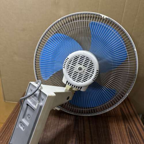 Panasonic 16寸樂聲牌掛牆風扇，功能100 ％全正常
