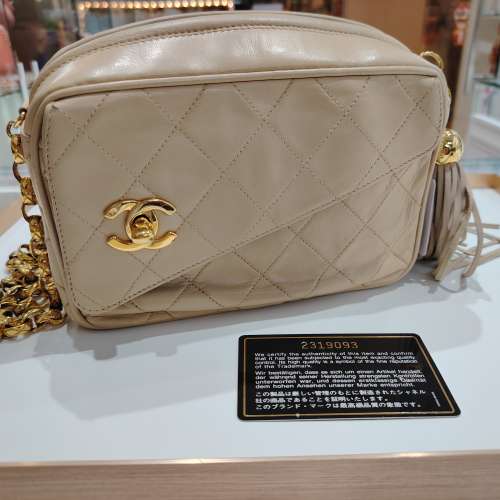 CHANEL金球流蘇花鍊米色相機包 Tassel Camera Bag Beige Color